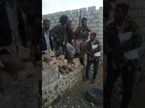 الشهيد القائد زياد الحريري ابو طارق معا خمسه من افرادكتيبته يطهرون منطقة العبارا من مليشيات الحوثه