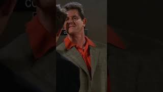 The height of professionalism here 👋🍑🤪