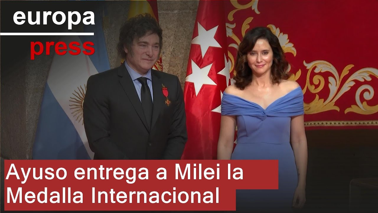 Ayuso entrega a Milei la Medalla Internacional - YouTube