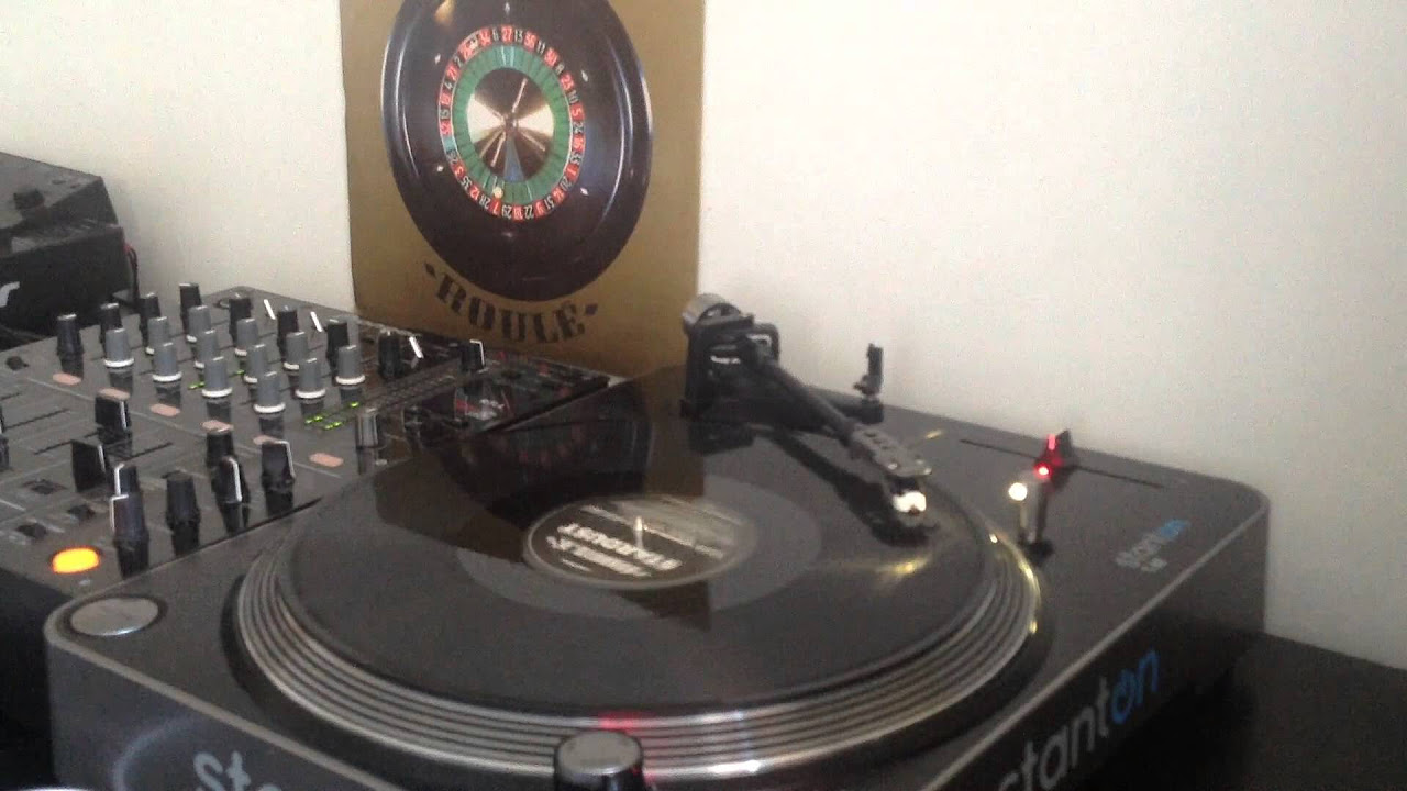 Stardust – Music Sounds Better With You [Roulé 305] - YouTube