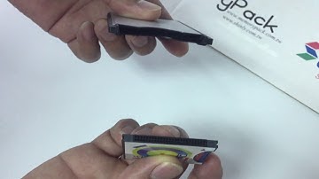 How to put CF card into PCMCIA adapter (www.memorypack.com.tw)