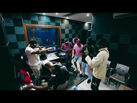 Tonton Studio Time - là-bas - Molekule feat. Bilal Benjany & Stermah chez Bomaye Music di YouTube