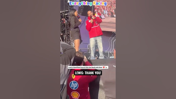 Lewis Hamilton's reaction when he heard what a fan said about him #lewishamilton #f1shorts #f1