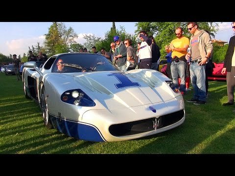 hypercars-leaving-cars-&-coffee-italy-2016---mc12,-f40,-zonda,-carrera-gt,-slr