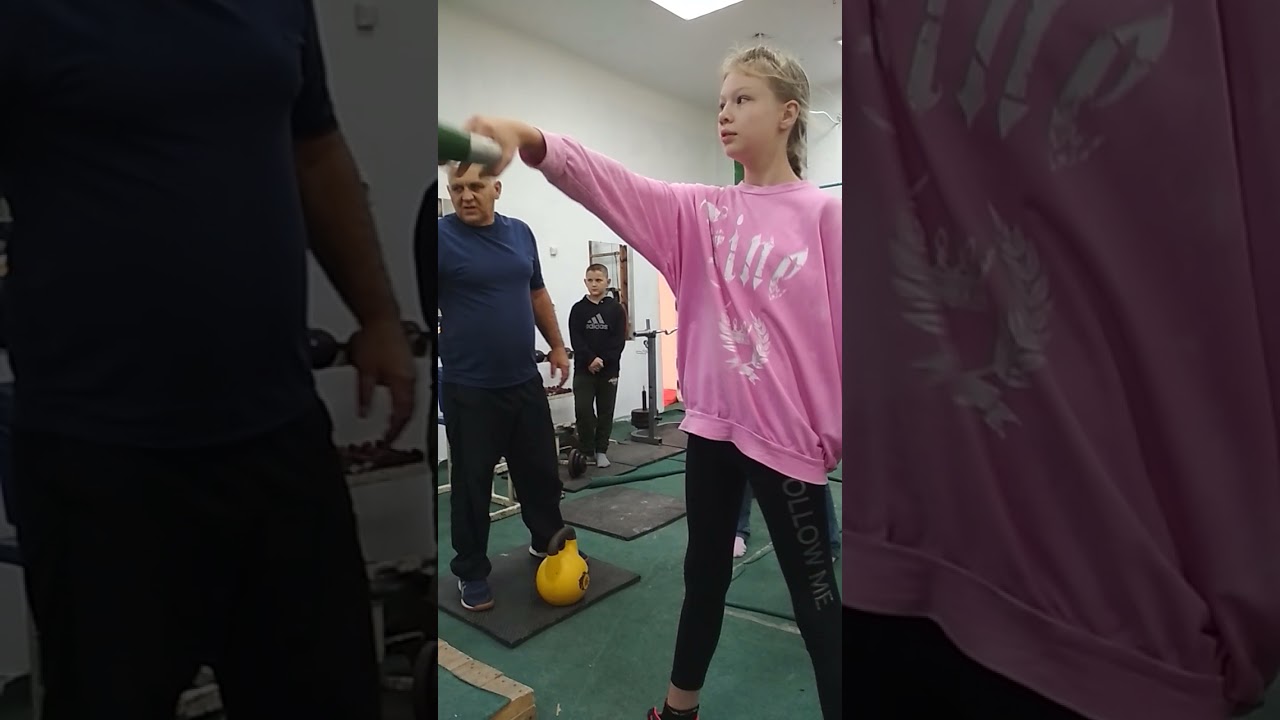 Ксения Дедюхина, 9-кратная чемпионка мира по гиревому спорту провела семинар в клубе СТИМ, 31.08.21.