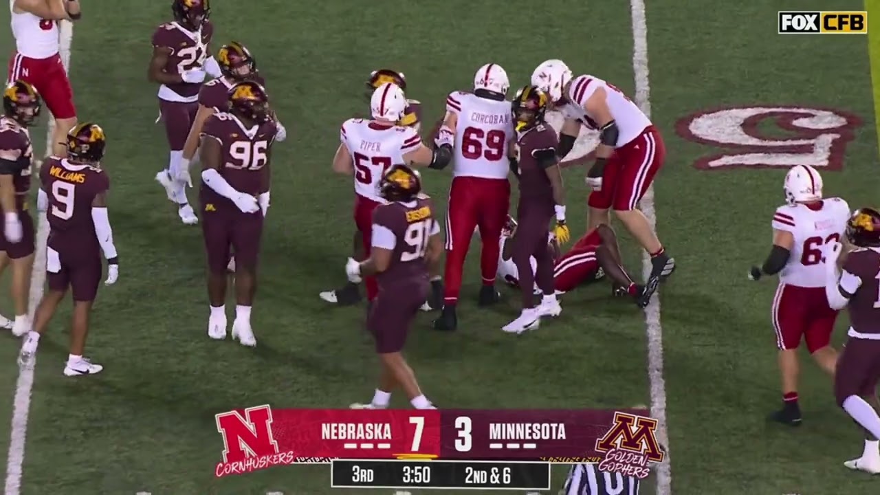 Jaylen Lloyd reverse vs Minnesota, catch vs Michigan