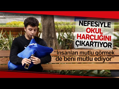 Sokak Tulumcusu, Eline Aldığı Tulumuyla Şehir Merkezinde Okul Harçlığını Çıkartıyor