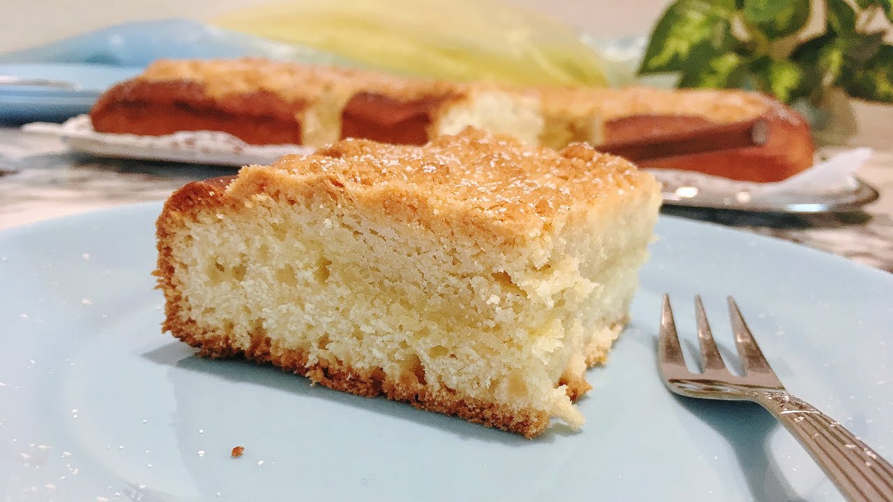 Streuselkuchen / klassischer Butterstreuselkuchen mit Hefeteig ...