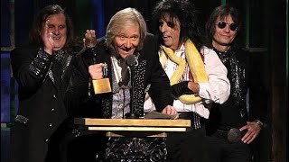 Alice Cooper group  Rock and Roll Hall of Fame induction March 14th 2011