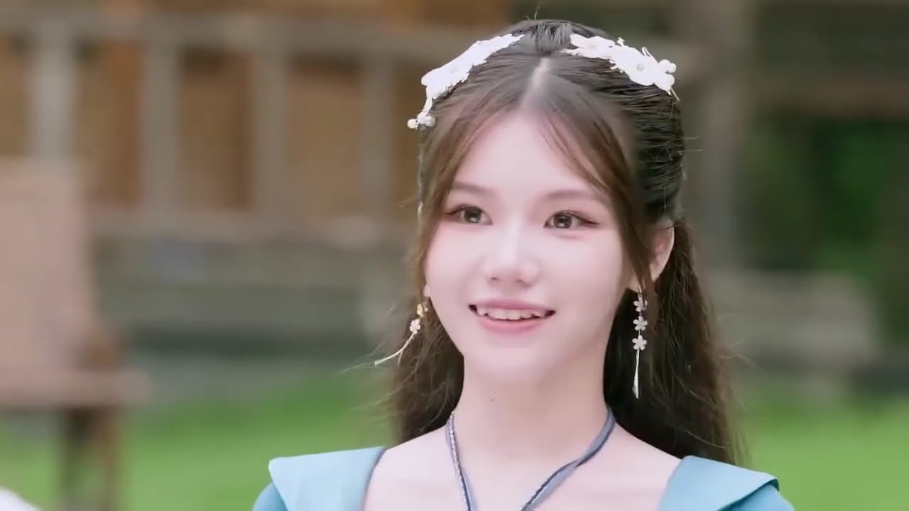 游戏少女穿越反派，一路开挂升级甜宠小师弟