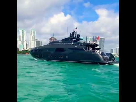 Rock 13 Yacht