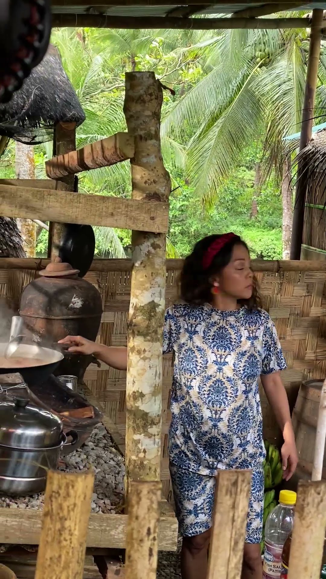 Nikki Valdez, nakakatakam naman ‘yang niluluto mong sopas! | Lolong 2