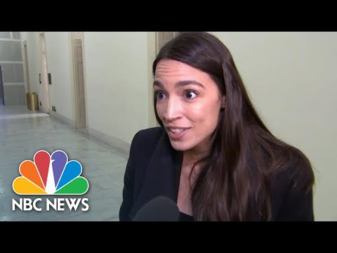 Video: Alexandria Ocasio-Cortez Co-sponsori Lucrătorii Domestici Bill Of Rights