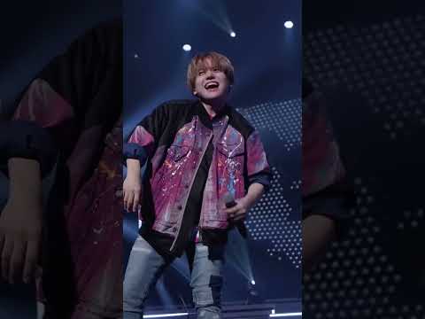 内田雄馬「NEW WORLD」【日本武道館 LIVE 2022 DAY1「Gratz!」】#shorts