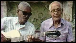 Cartola e seu Pai - O Mundo é um Moinho chords