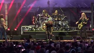 Alice in Chains- No Excuses, San Diego Snapdragon Stadium  10/01/2023