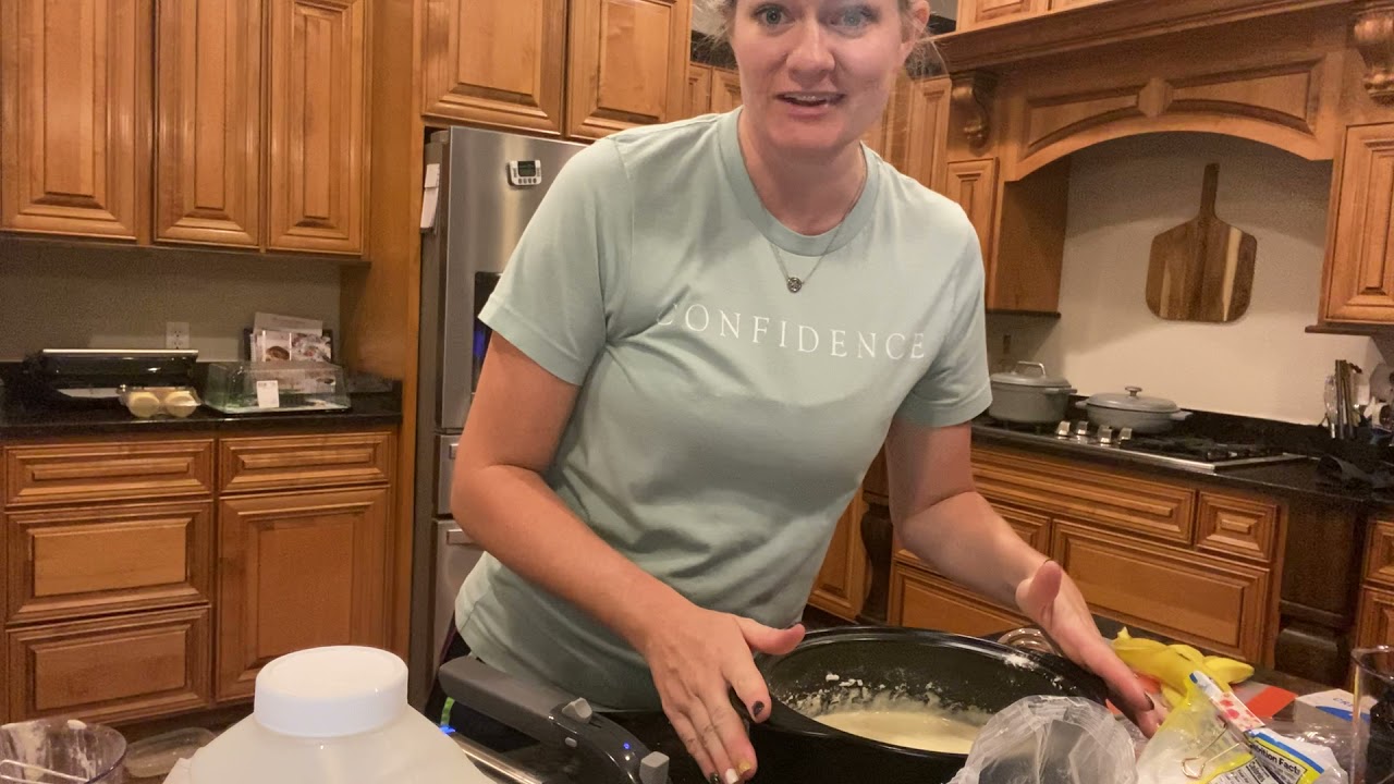 Pampered Chef’s Banana Pudding Poke Cake!