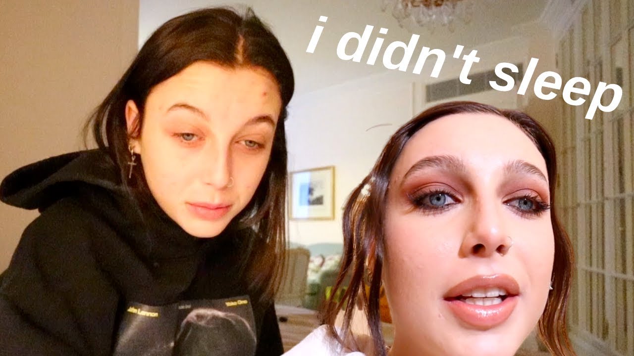 Emma Chamberlain Waved At Fans During Paris Fashion Week #emmachamberlain # parisfashionweek 