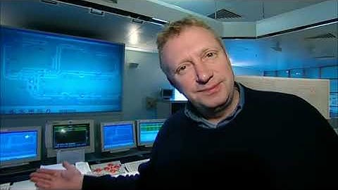 Mark Williams on the Rails - E09 - Going Underground