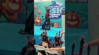 model cantik Tifa Lockhart di acara halloween living world