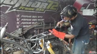 Cara cara nk buat body cubcross, kretif bagai di kilang motor