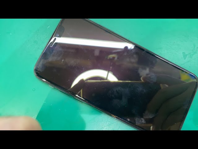 非正規改造】iPhone バッテリー交換で不明な部品、バッテリー