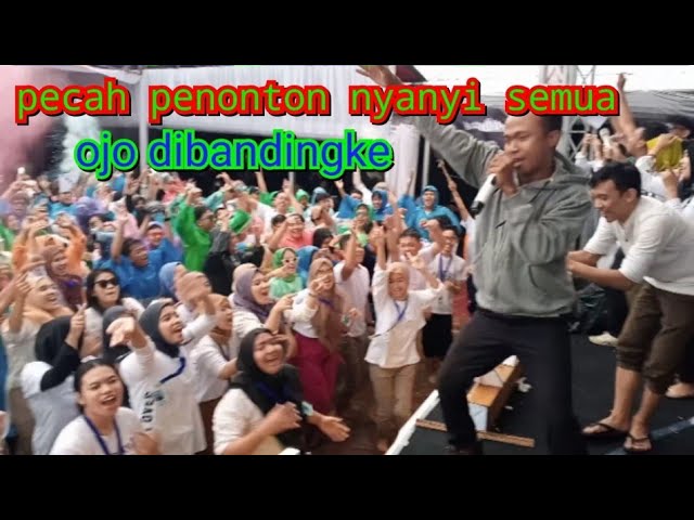 Ojo dibandingke Andrian dkw - PECAH' penonton nyanyi dan joged semua😀😀 class=