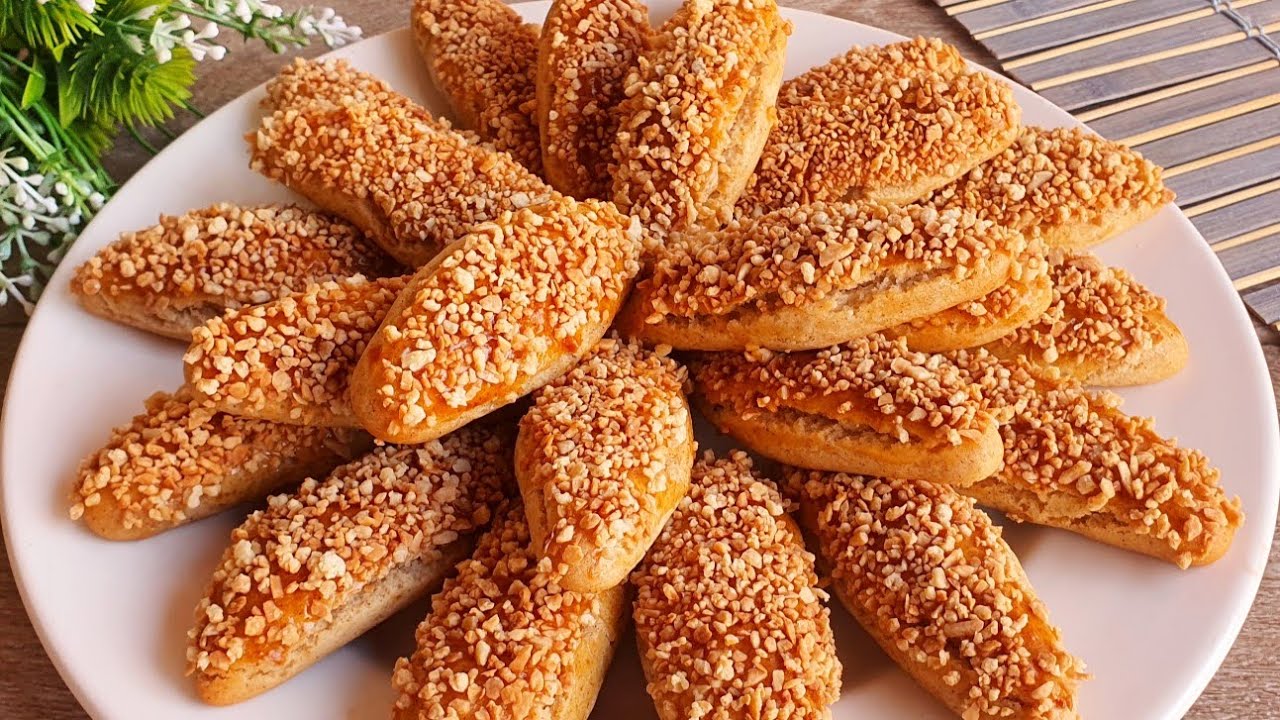 حلوة العشر دقائق ببيضة واحدة من الحلويات الزمن الجميل بدون زبدة ولا دانون بنينة وهشيشة تذوب في الفم