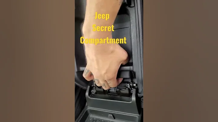 Jeep Wrangler Secret Compartment #shorts #viral #jeeplife #jeepwrangler #jeep #fypシ 🤔