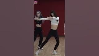 TWICE “FANCY' Dance Practice Version - Momo Focus  (트와이스 모모)