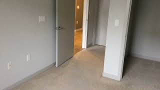 Apt B612 - 2 Bedroom