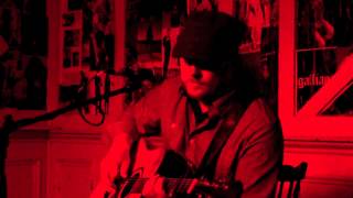 Malcolm Middleton performs "Gone Gone Gone" at The Victoria, Dalston, London, 4 May 2013
