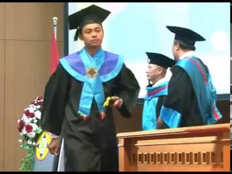 WISUDA UNPAM
