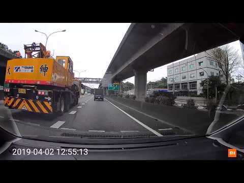 20190402_這就是大車爆胎的威力