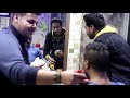 لما تزرع شعر عند الحلاق 
