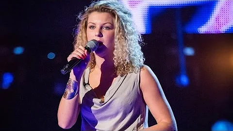 Emily Adams performs 'I'd Rather Go Blind' - The V...