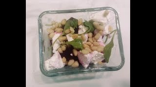 Салат из свеклы с сыром и кедровыми орешками. Салат из свеклы с сыром и кедровыми орешками.
