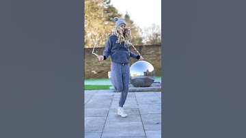 New garden 🥰 I’ll make you jump like thiiis✌🏼#jumprope #skipping #tricks #footwork #dance