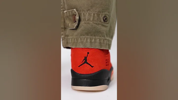 Unboxing The Women's Air Jordan 5 'Martian Sunrise' #uptherestore #nike #airjordan #unboxing