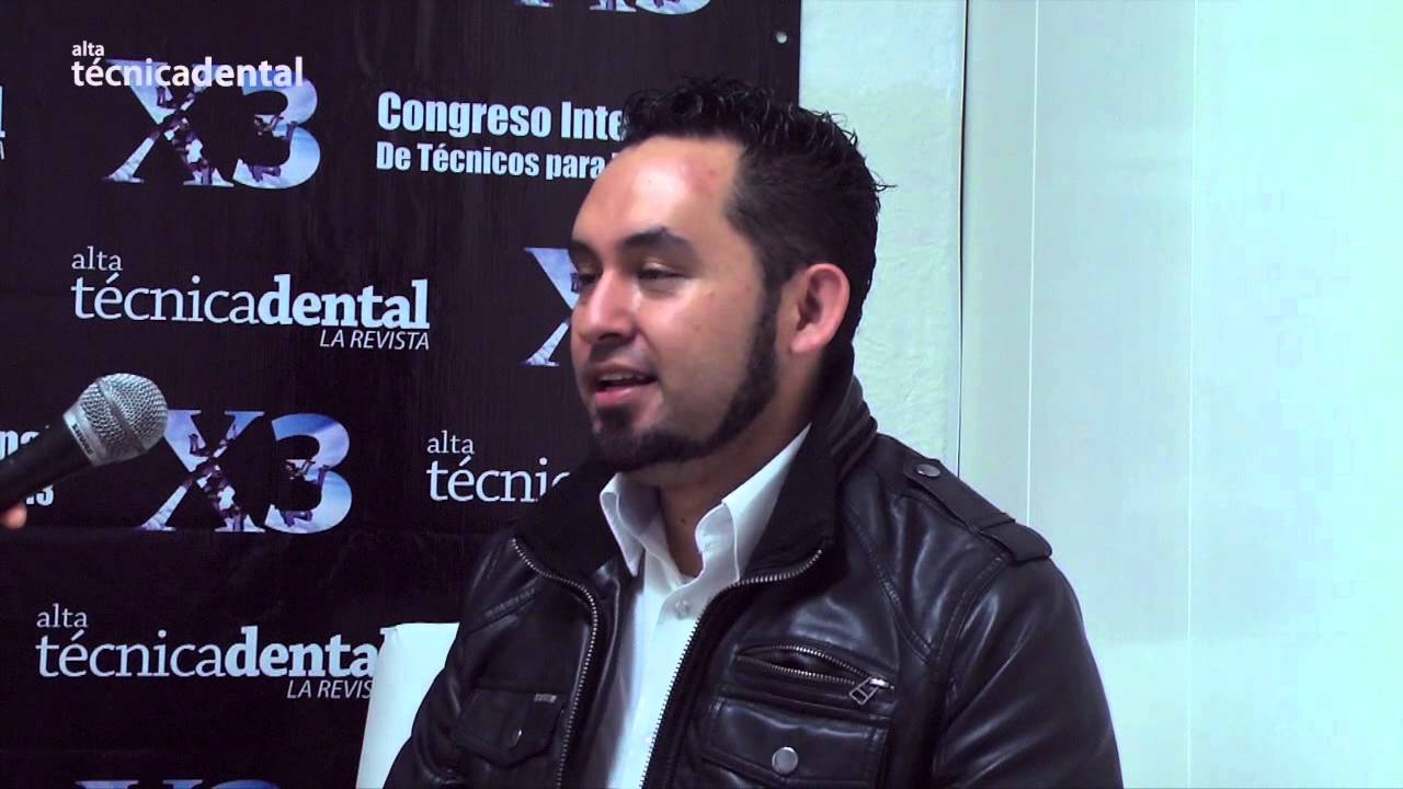 Liderazgo: Abraham Téllez protesis dentales fijas completas precios