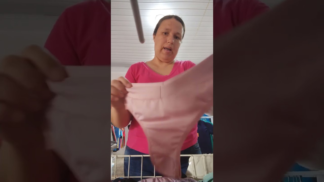 Mostrando alguns modelos de calcinhas que pagam 2' 50 centavos 