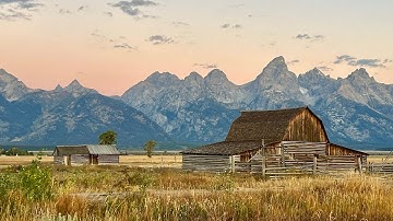 Grand Teton sunrise Timelapse and alpenglow. Mormons row