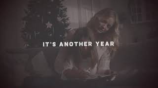 Natasha Owens - Christmas Memories (Official Lyric Video)