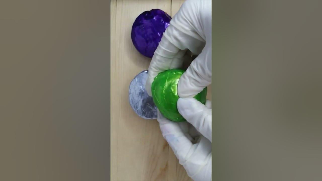 Candle Wax Cracking [ASMR] cracking asmr slime wax candlewax satisfying YouTube