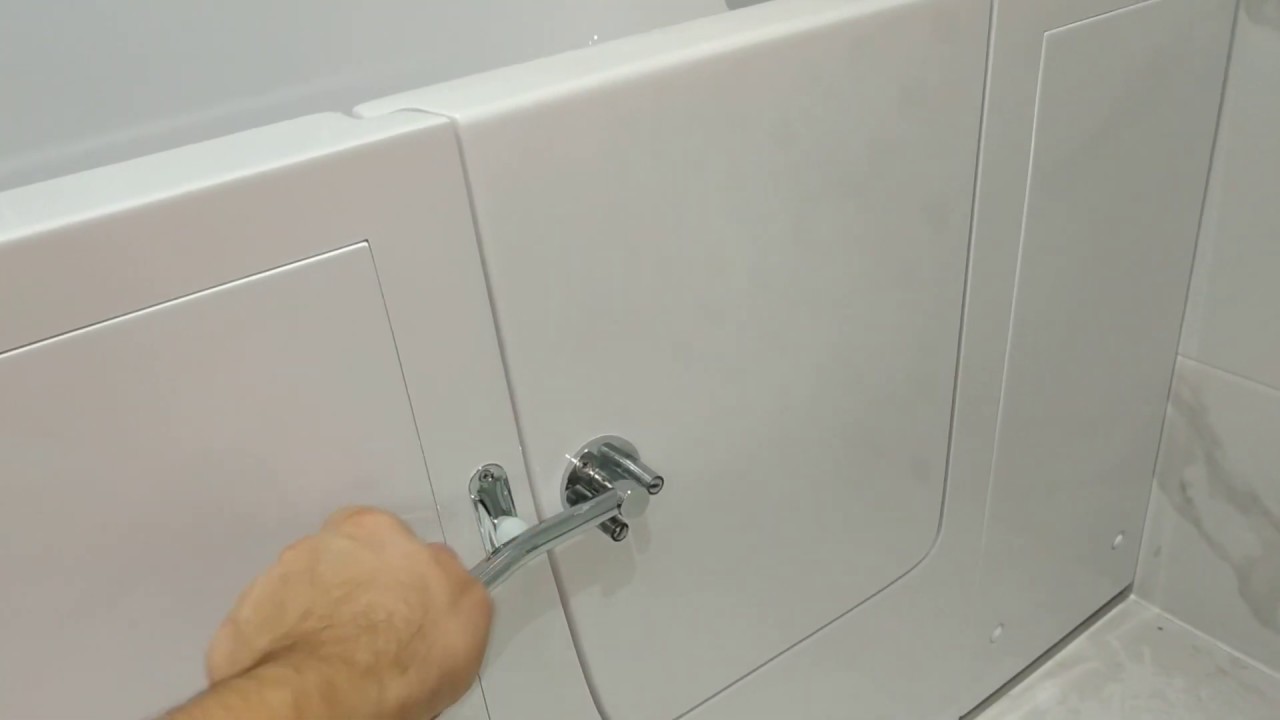 Walkin Bath IMPRESSION RightHanded Version Dublin Showroom (part