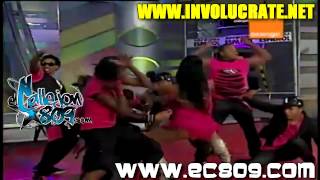 Presentadoras Ibelka Ulerio y Ana Carmen Leon del programa 'Aqui se Habla Español' bailando sexy