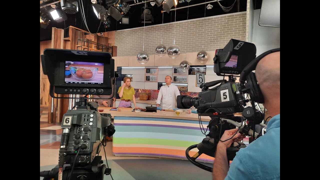 Готовлю Кутабы на ТВЦ. 3 вида!!!!