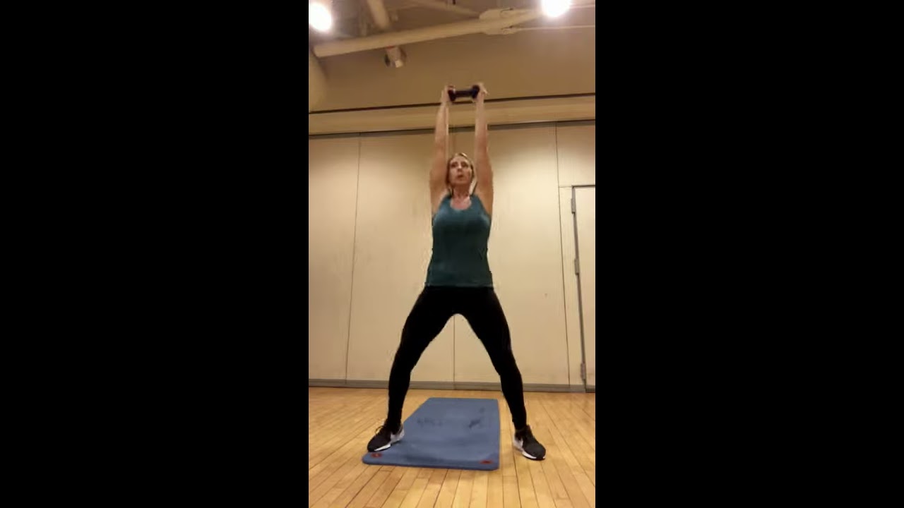 Jumping jack shoulder press cheap