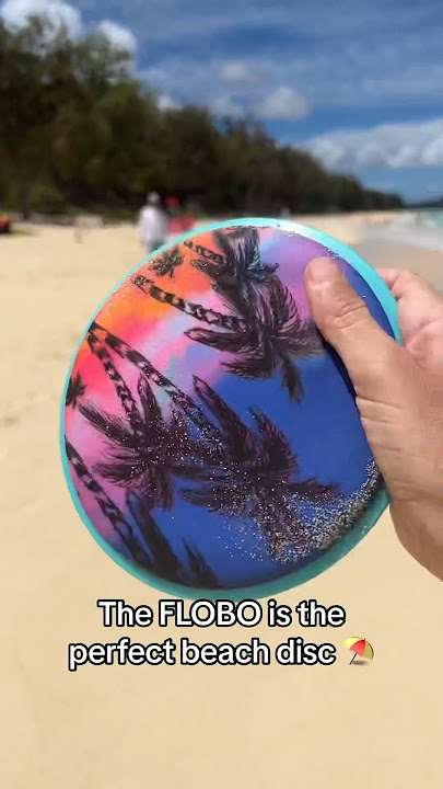 FLOBO discs are perfect for the beach this summer! #waboba #flobo #flobodisc #beachgames #summer