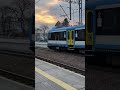 EN57 AKŚ wjeżdża na PKP Lipnik #train #en57 #kolej #mikol #trainspotting